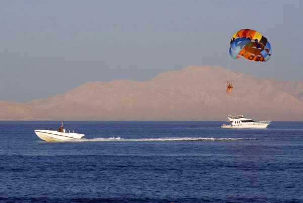 Parachute ascensionnel